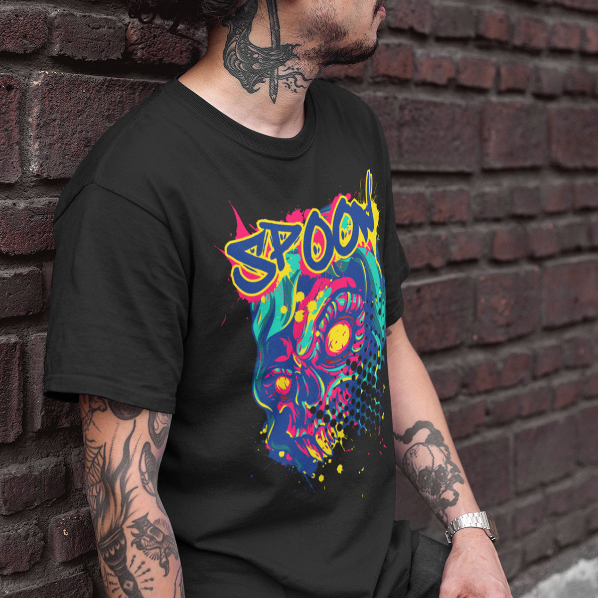 Urban Graffiti Spoon Skull Colorfull illustration T-Shirt - Kuzi Tees