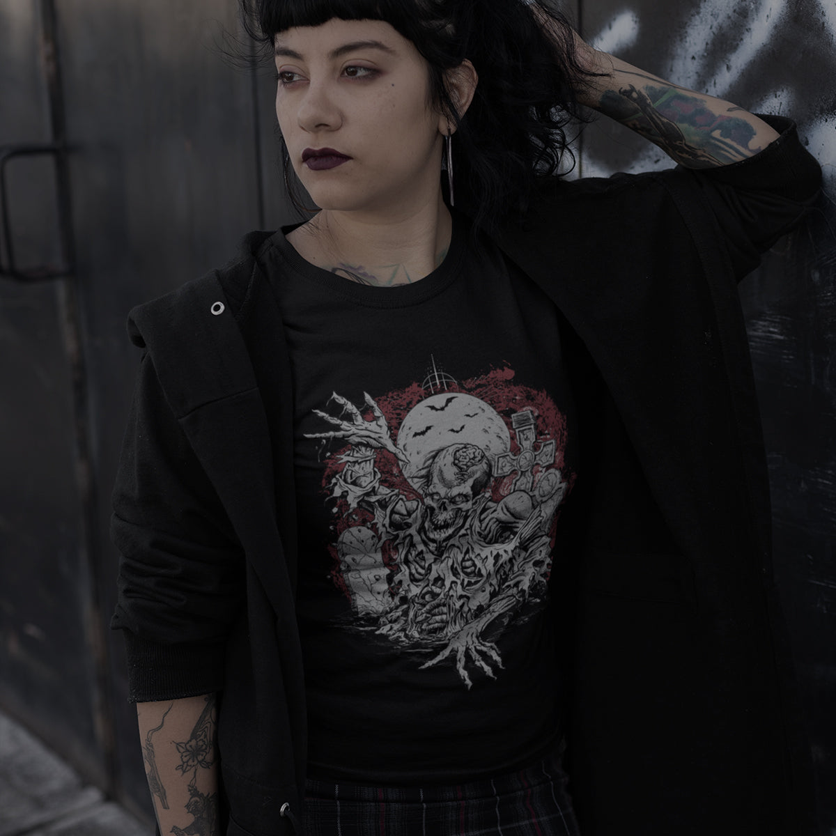 Zombie Rising From the Grave - Kuzi Tees